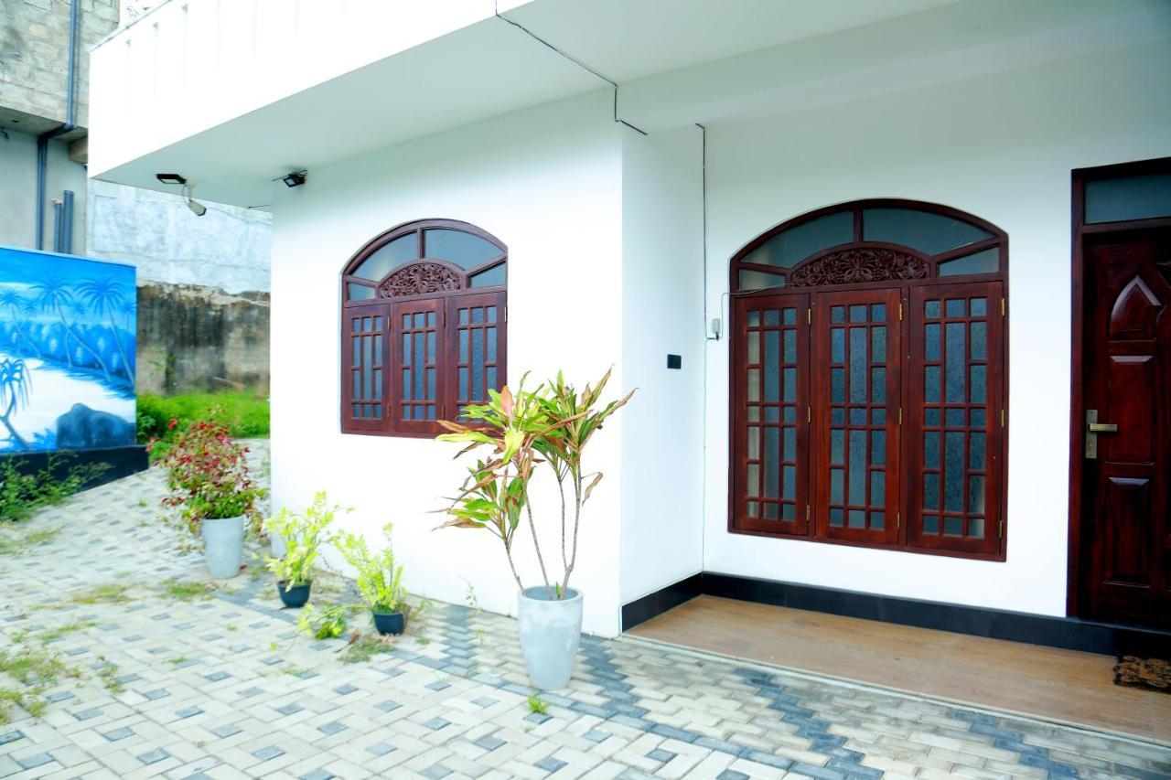 אמבלנגודה Royal Rich Villa מראה חיצוני תמונה