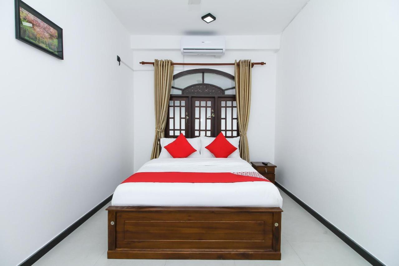 אמבלנגודה Royal Rich Villa מראה חיצוני תמונה